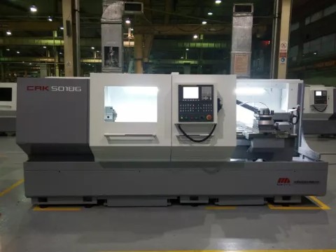supplie al por mayor mental del fabricante del torno de la máquina del mango de maniobra del CNC del precio de la máquina del torno del CNC del motor servo CAK80285 China