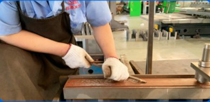 Máquina de rectificación vertical automática HDM4100 Máquina de rectificación vertical de precisión para la superficie de los husillos verticales 4