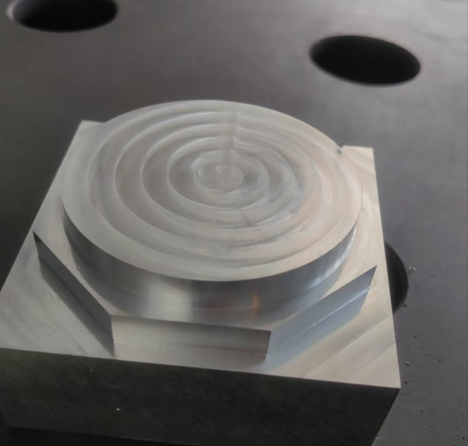 4 Ejes 3 Ejes Centro de mecanizado vertical SV960L Tamaño de la mesa 1100 * 550mm Centro de fresado vertical 13