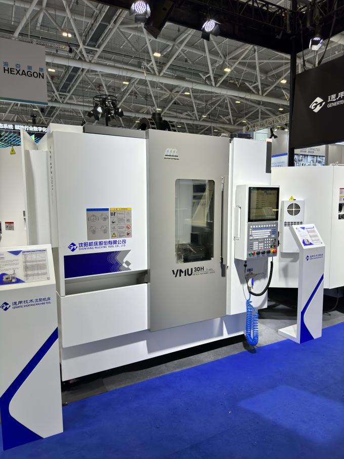 Centro de mecanizado vertical de 5 ejes VMU30H Máquina de fresado CNC vertical de alta precisión 2