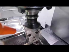 Máquina de fresado de centro de mecanizado vertical de 4 ejes de alta rigidez VMC1300