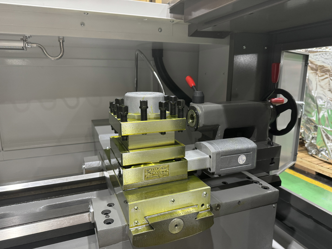La máquina de tornos de CNC de 500 mm es una máquina de tornos de CNC de tipo CAK5085
