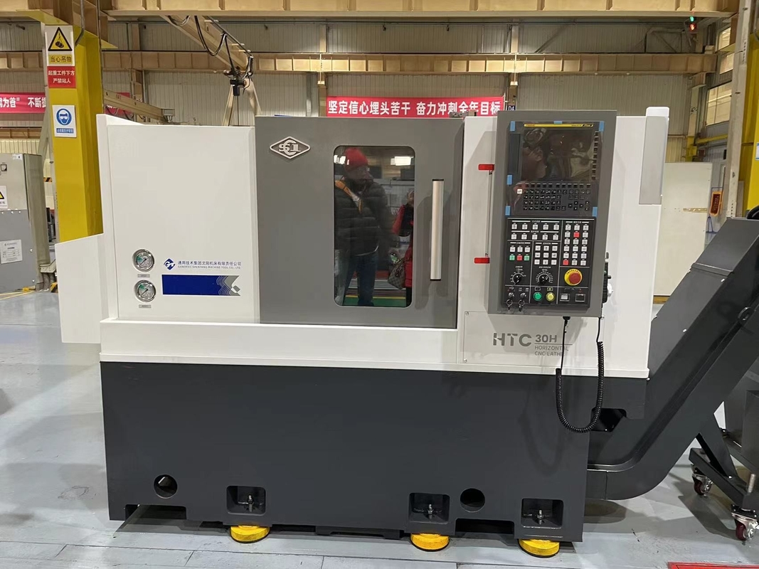 Cable CNC de lecho inclinado HTC30H Procesamiento de alta precisión de varias piezas de tamaño pequeño Torno CNC