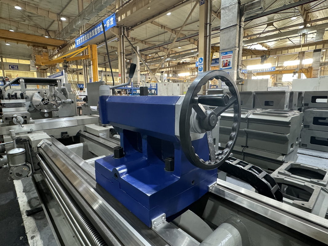Torno universal CW6180B de alta rigidez 600 mm ancho de la cama motor de trabajo pesado máquina de torneado