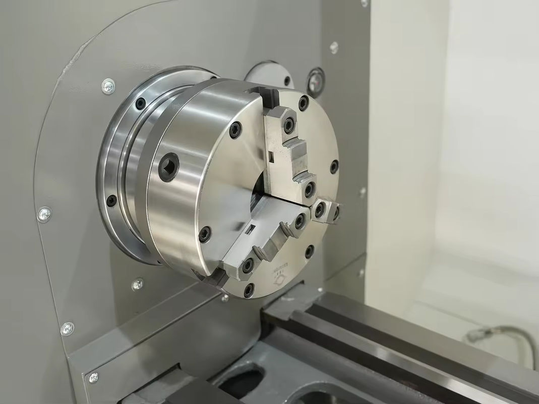 Torneo CNC CAK63285 Dormitorio plano Máquina de torneo CNC 4 estaciones torreta con servomotor