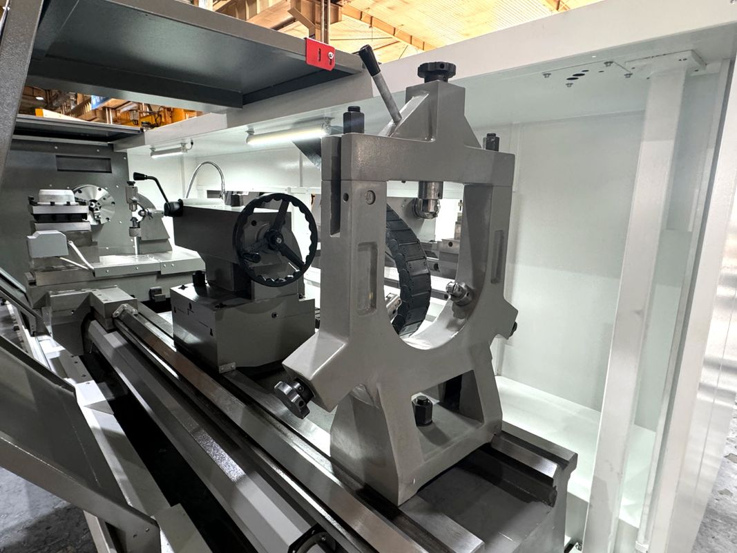 SMTCL Máquina de torno CNC pesado Combo Gran broca de husillo CAK60135 Dormitorio horizontal plano Torno CNC