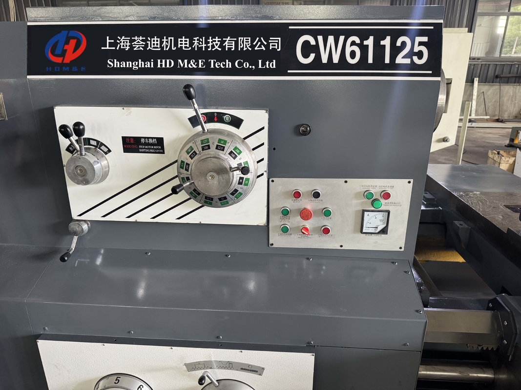 Potente torno de trabajo pesado CW61125 Gran broca de husillo de 130 mm Torno de motor horizontal ordinario