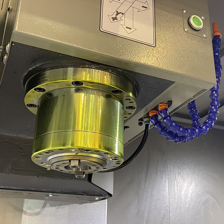 SMTCL Producto más vendido FANUC 10000rpm VMC850Q-A Centro de mecanizado vertical de 4 ejes con plataforma giratoria